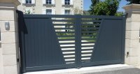 Notre société de clôture et de portail à Chapelle-Spinasse
